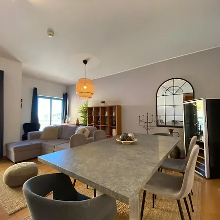 Apartamento Marina Pool & Sea *